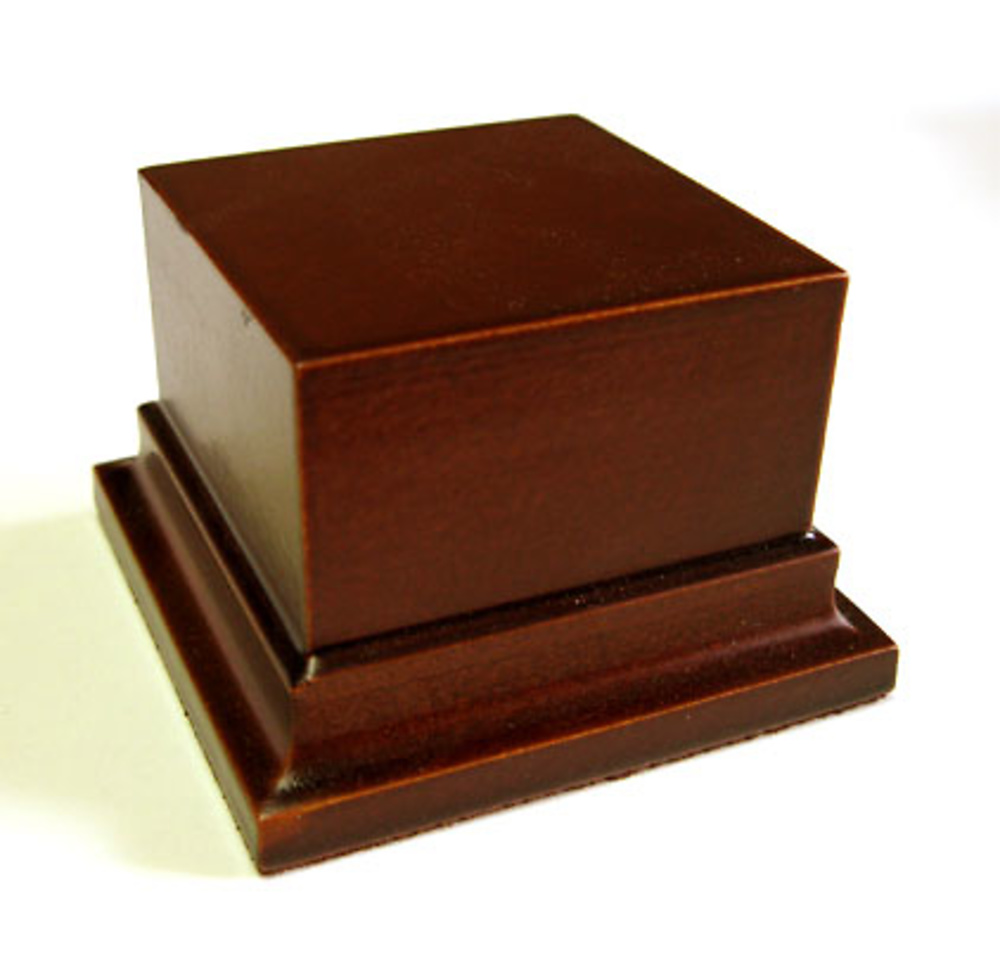 WOODEN BASE STAND Square 6x6 Hazel 